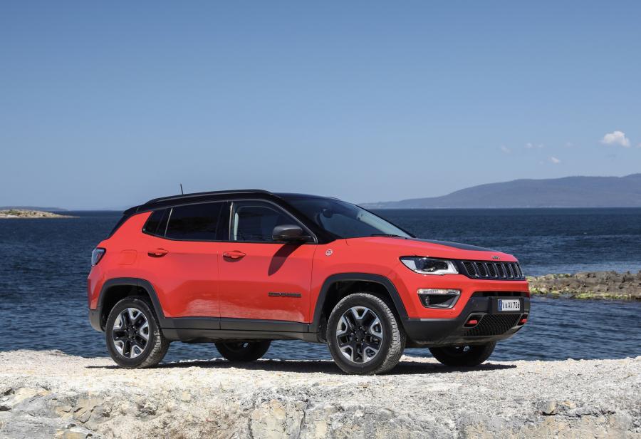  Jeep Compass Trailhawk (MP) 2017 года  (AU) (фото 40 из 46)